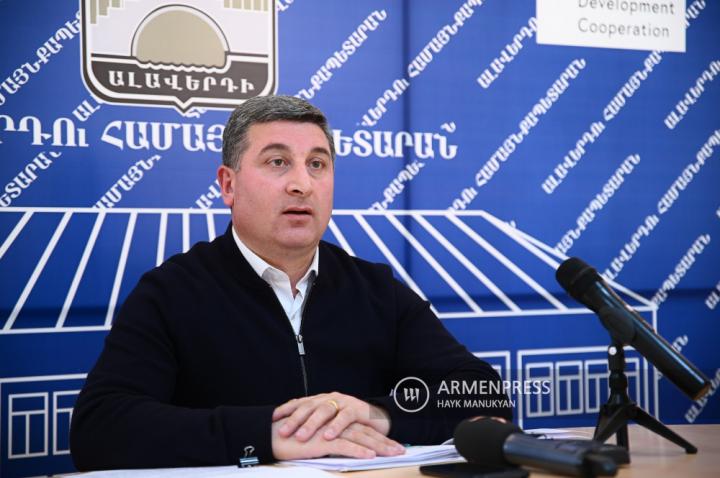 Пресс-конференция министра территориального 
управления и инфраструктуры Армении Гнела Саносяна 
в Алаверди