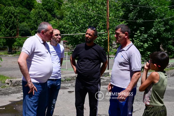 Leader of the Alaverdi community visits the disaster zone