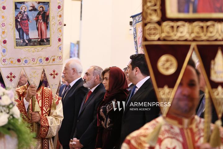 Les  dirigeants du pays ont participé à la cérémonie de reconsécration de la cathédrale Mère