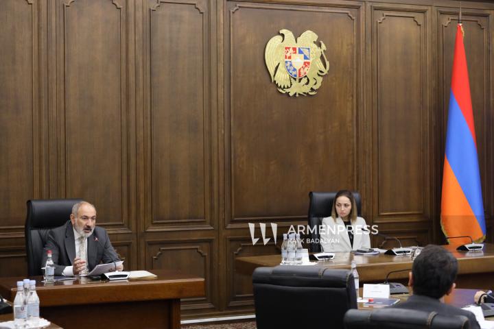 Ermenistan Ulusal Meclisi daimi komitelerinin ortak oturumu