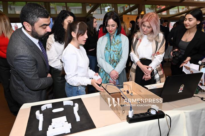 "Ermenistan-AB Eğitim Diyaloğu" başlıklı konferans