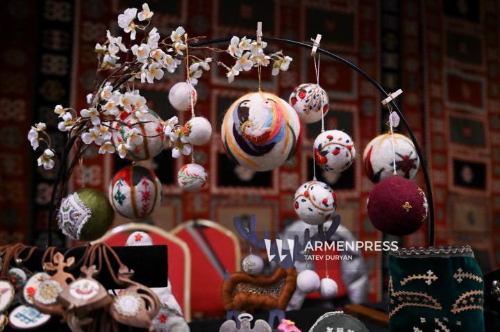 名为“亚美尼亚-格鲁吉亚：100% 手工制作”的展览
