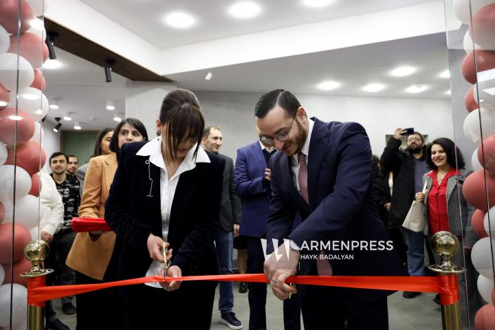 Microchip'in yeni ofisinin açılışı