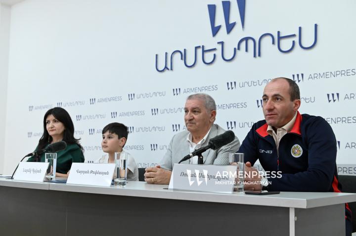 Նարեկ Գլճյան, Վարդան Թովմասյան, Ռոման Սահրադյան