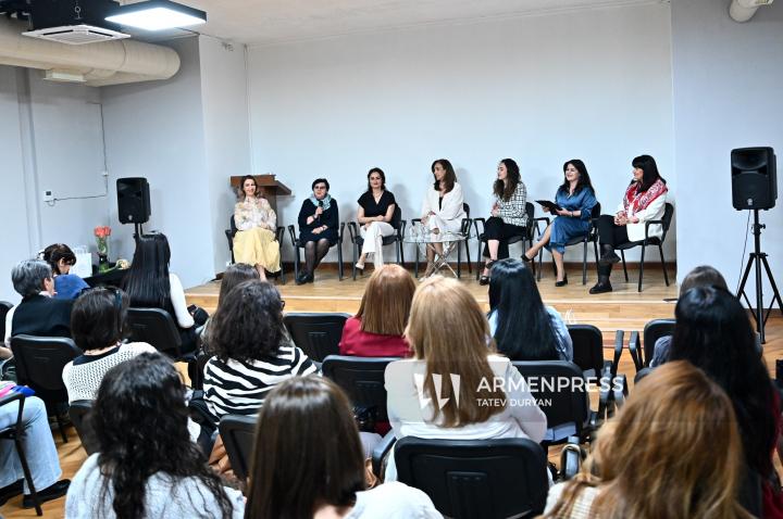 Պանելային քննարկում` Մայրության տոնի և «Մայր աստվածություն. Անահիտից Մարիամ» ցուցադրության շրջանակում