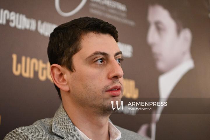 Նարեկ Հախնազարյան