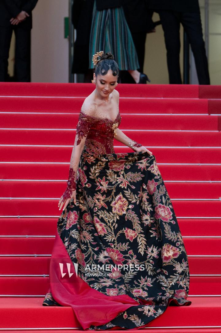 CANNES FRANCE - 16, May, 2025: Cast and crew attend the red carpet premiere of “EDDINGTON” by director Ari Aster, presented in Competition at the 78th annual Cannes Film Festival. Attendees include Joaquin Phoenix, Pedro Pascal, Emma Stone, Austin Butler, Luke Grimes, Deirdre O'Connell, Micheal Ward, Clifton Collins Jr., William Belleau, Cameron Mann, Matt Gomez Hidaka, Amélie Hoeferle, Landall Goolsby, Elise Falanga, and Robert Mark Wallace.