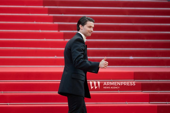 CANNES FRANCE - 18, May, 2025: Cast and crew of "The Phoenician Scheme" attend the red carpet premiere during the 78th Annual Cannes Film Festival at Palais des Festivals. The film, directed by Wes Anderson, features Benicio del Toro, Mia Threapleton, Michael Cera, Riz Ahmed, Mathieu Amalric, Richard Ayoade, Jeffrey Wright, Benedict Cumberbatch, Rupert Friend, Hope Davis, Charlotte Gainsbourg, and Antonia Desplat
