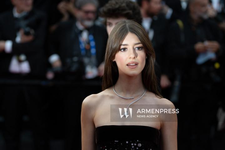 CANNES FRANCE - 18, May, 2025: Cast and crew of "The Phoenician Scheme" attend the red carpet premiere during the 78th Annual Cannes Film Festival at Palais des Festivals. The film, directed by Wes Anderson, features Benicio del Toro, Mia Threapleton, Michael Cera, Riz Ahmed, Mathieu Amalric, Richard Ayoade, Jeffrey Wright, Benedict Cumberbatch, Rupert Friend, Hope Davis, Charlotte Gainsbourg, and Antonia Desplat