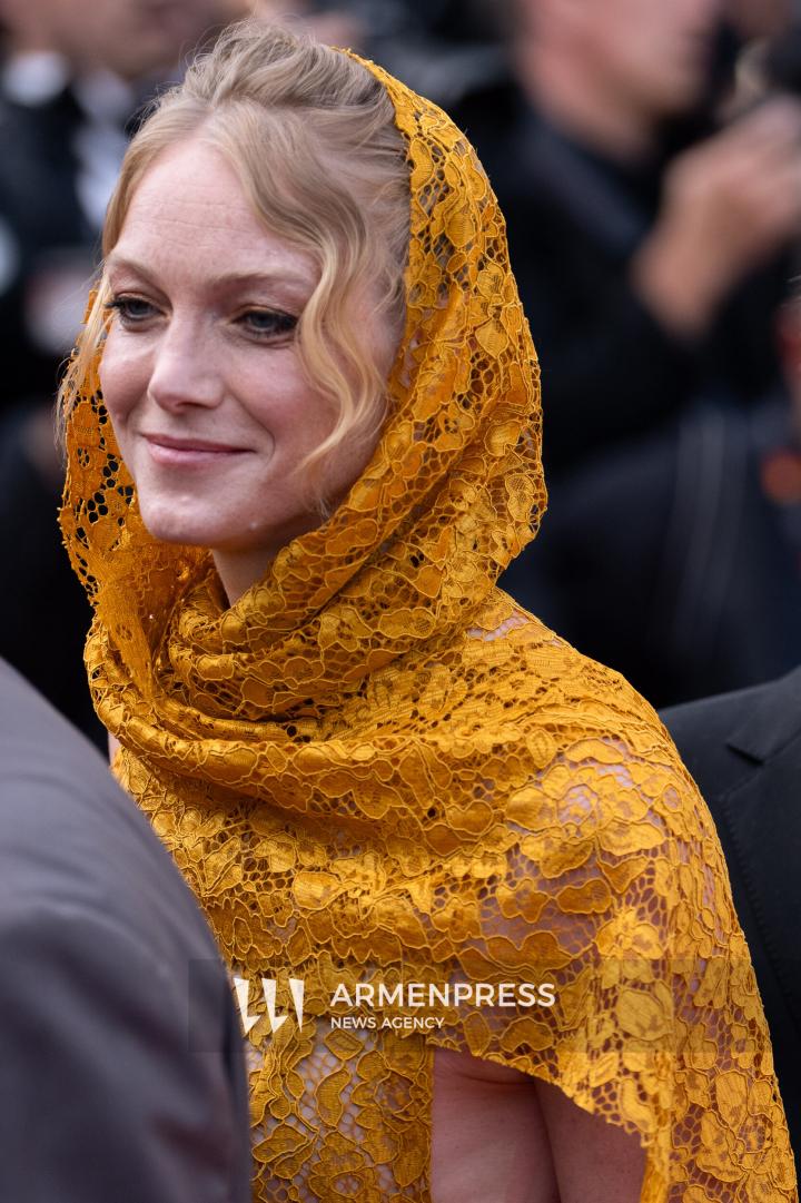 CANNES FRANCE - 18, May, 2025: Cast and crew of "The Phoenician Scheme" attend the red carpet premiere during the 78th Annual Cannes Film Festival at Palais des Festivals. The film, directed by Wes Anderson, features Benicio del Toro, Mia Threapleton, Michael Cera, Riz Ahmed, Mathieu Amalric, Richard Ayoade, Jeffrey Wright, Benedict Cumberbatch, Rupert Friend, Hope Davis, Charlotte Gainsbourg, and Antonia Desplat