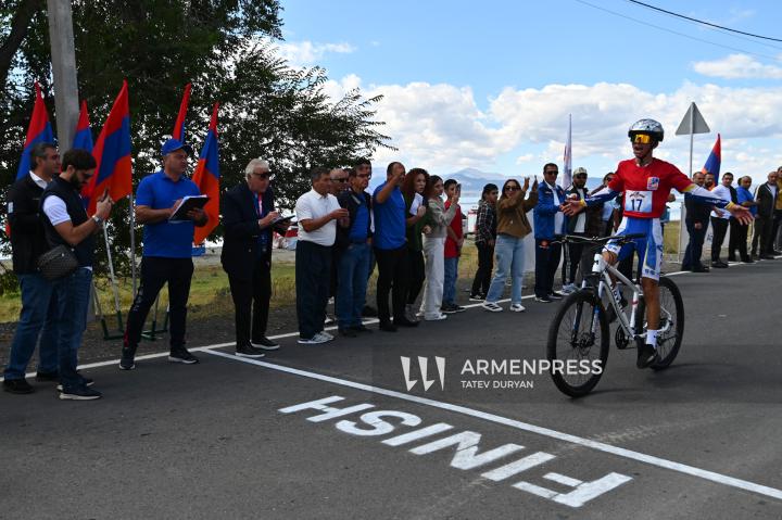 Ronda final del torneo de ciclismo amateur "Copa del Primer Ministro de Armenia"