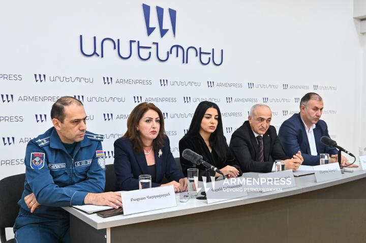 Press conference on air pollution and preventive measures