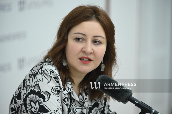 Կենտրոնական բանկի ֆինասնական կրթման և ներառման բաժնի պետ Արաքս Մանուչարյանի ասուլիսը
