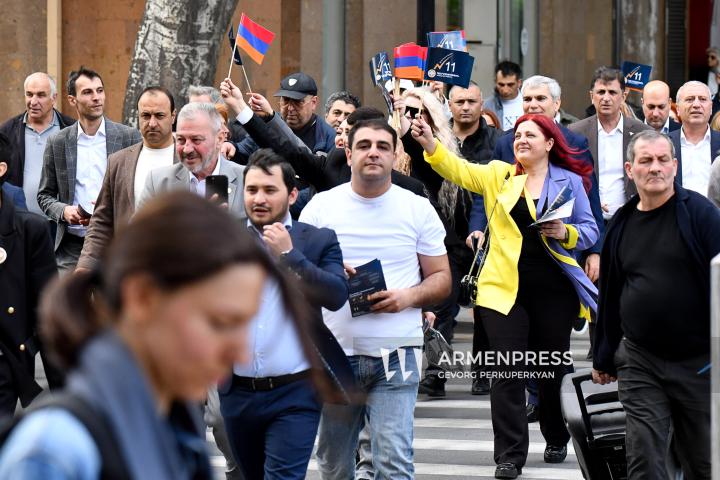 آغاز کارزار انتخاباتی حزب «جمهوری»