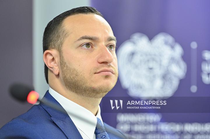 Մխիթար Հայրապետյան