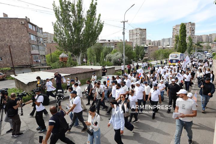 «Ուժեղ Հայաստան» դաշինքի քարոզարշավը Աջափնյակում