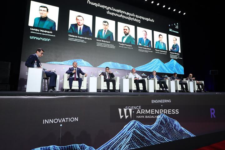 Պանելային քննարկումներ «RISE Powered by Silicon Mountains 2026»-ի շրջանակում