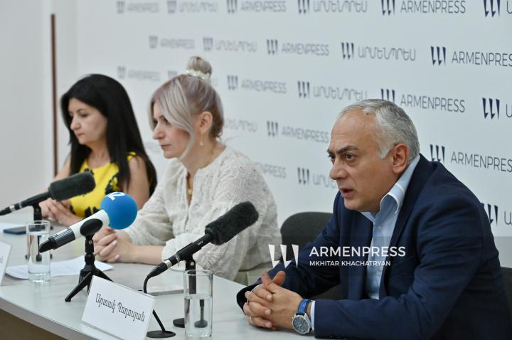 Արաքսիա Սվաջյան, Արտակ Պողոսյան