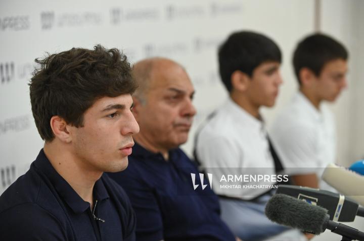 Ջանես Նազարյան, Գագիկ Խաչատրյան, Գևորգ Հարությունյան, Արարատ Ավետիսյան