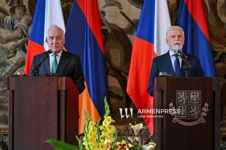 სომხეთისა და ჩეხეთის პრეზიდენტების ერთობლივი პრესკონფერენცია