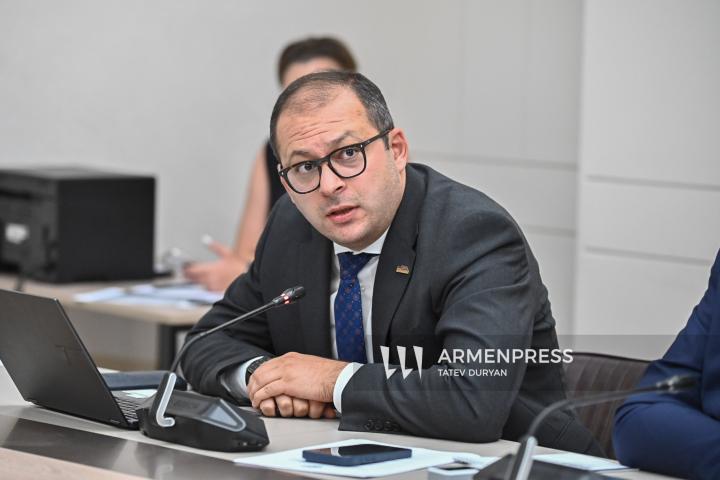 ՀՀ ԱԺ տարածքային կառավարման և շրջակա միջավայրի պահպանության հարցերի մշտական հանձնաժողովի արտահերթ նիստը