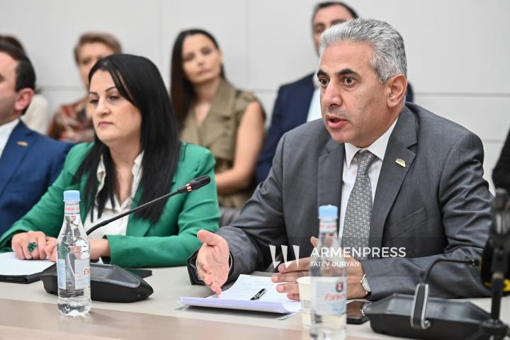 ՀՀ ԱԺ տարածքային կառավարման և շրջակա միջավայրի պահպանության հարցերի մշտական հանձնաժողովի արտահերթ նիստը