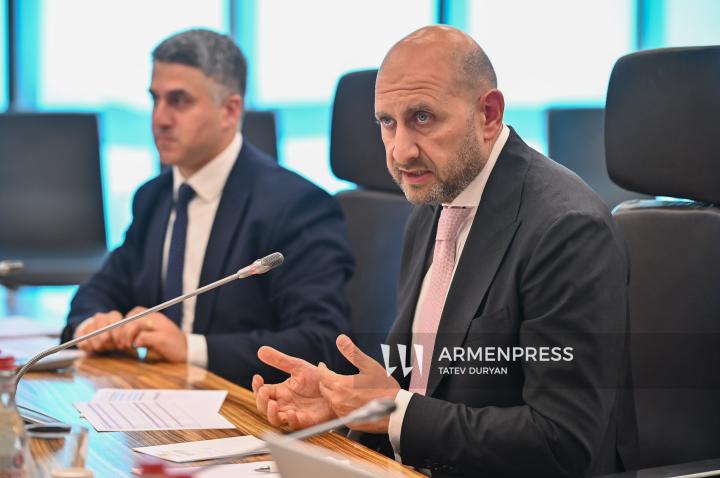 ՀՀ ԿԲ նախագահ Մարտին Գալստյանի ասուլիսը