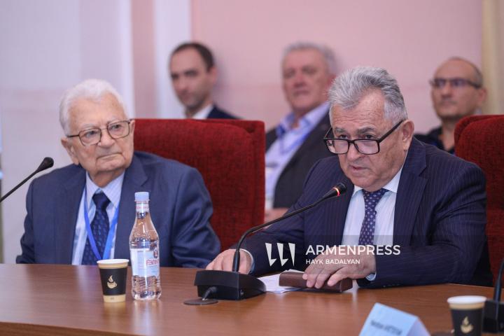 «Արհեստական բանականությունը գիտության և արդյունաբերության մեջ․ հնարավորություններ և մարտահրավերներ» թեմայով կլոր սեղան քննարկում