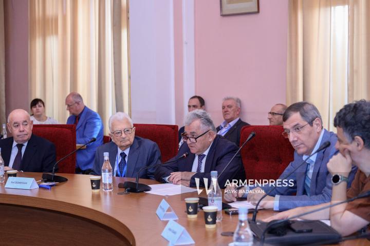«Արհեստական բանականությունը գիտության և արդյունաբերության մեջ․ հնարավորություններ և մարտահրավերներ» թեմայով կլոր սեղան քննարկում