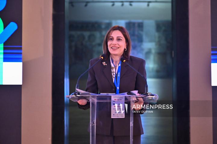 Անահիտ Ավանեսյան