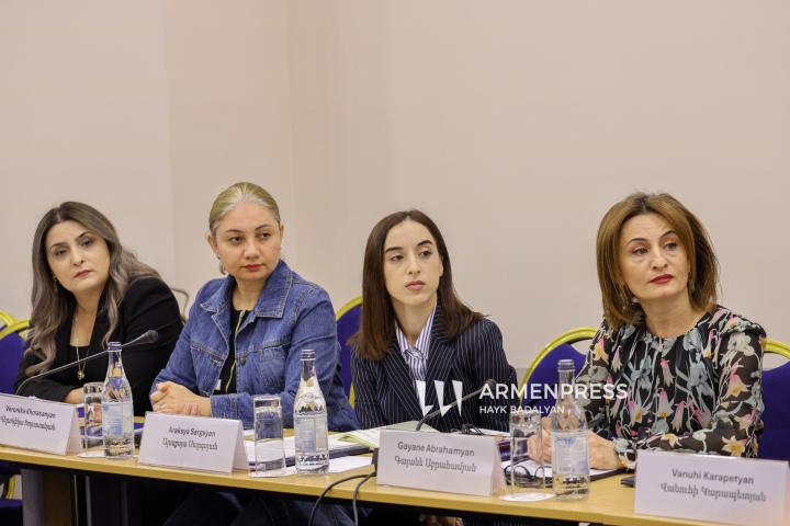 Լուսինե Բասենցյան, Վերոնիկա Խորասանյան, Արաքսյա Սարգսյան, Գայանե Աբրահամյան