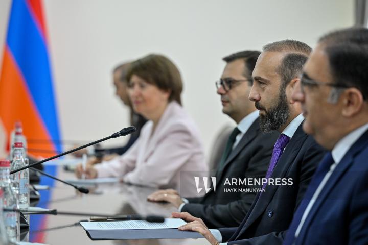 ՀՀ ԱԳՄԱ նախարար Արարատ Միրզոյանի և Շվեյցարիայի ԱԳ նախարար Իգնասիո Կասիսի տետ-ա-տետ և ընդլայնված կազմով հանդիպումները