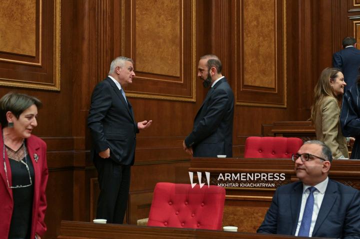 ԱԺ-կառավարություն հարց ու պատասխան