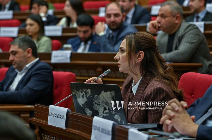 ԱԺ-կառավարություն հարց ու պատասխան