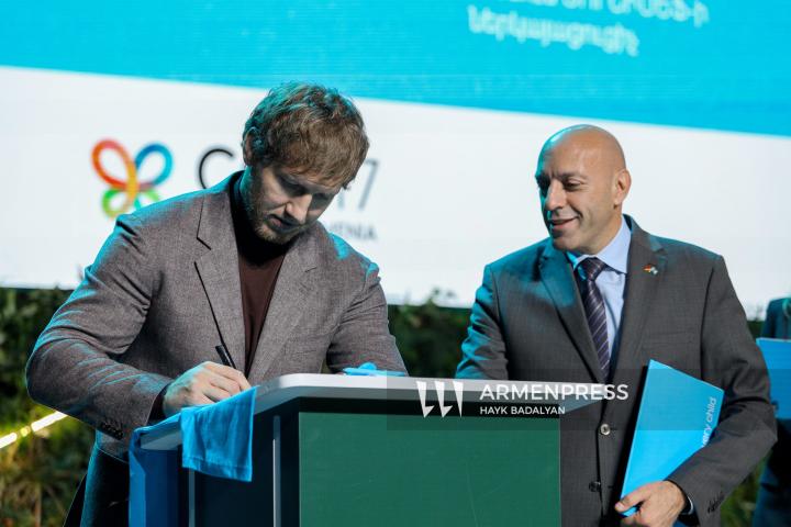 Արթուր Ալեքսանյան, Ղասսան Խալիլ
