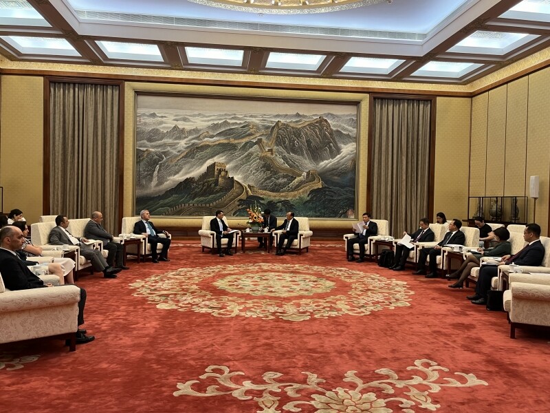 Делегация во главе с вице-спикером НС Армении с официальным визитом находится в Китае
