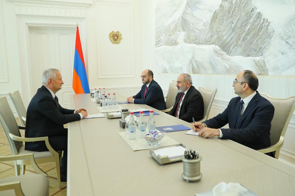 Nikol Pashinyan y Victor Richter discutieron sobre la cooperación entre Armenia y Alemania