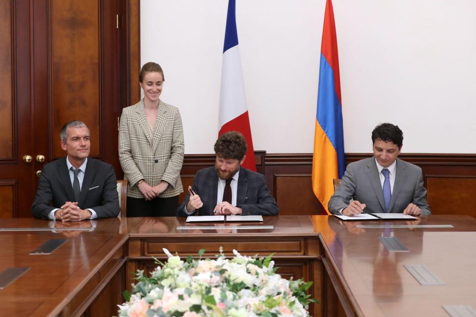 Армения во Французском агентстве развития оформит кредит в размере € 75 миллионов: подписано соглашение