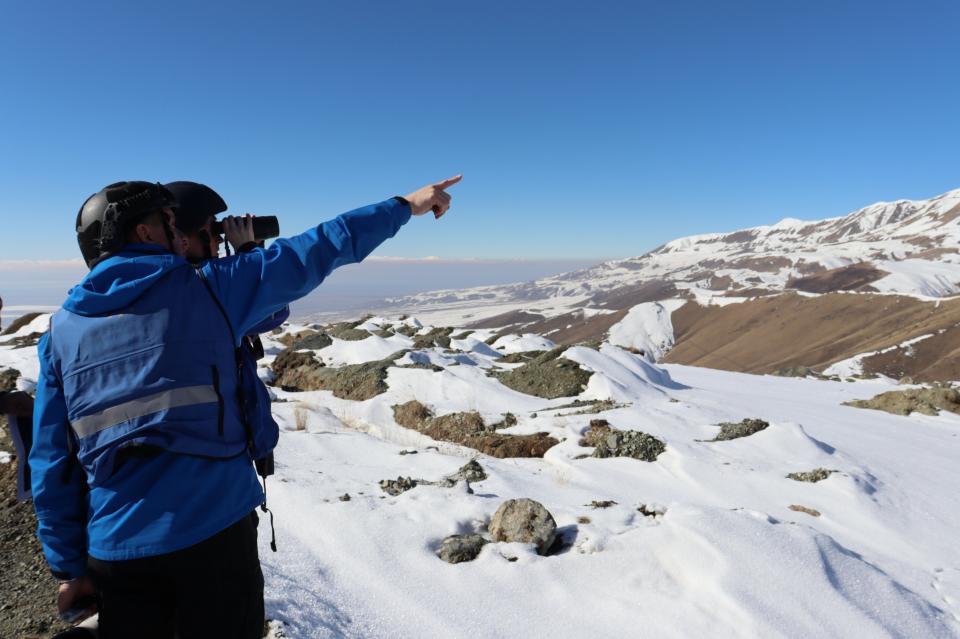 EUMA chief joins patrol on Armenian-Azerbaijani border