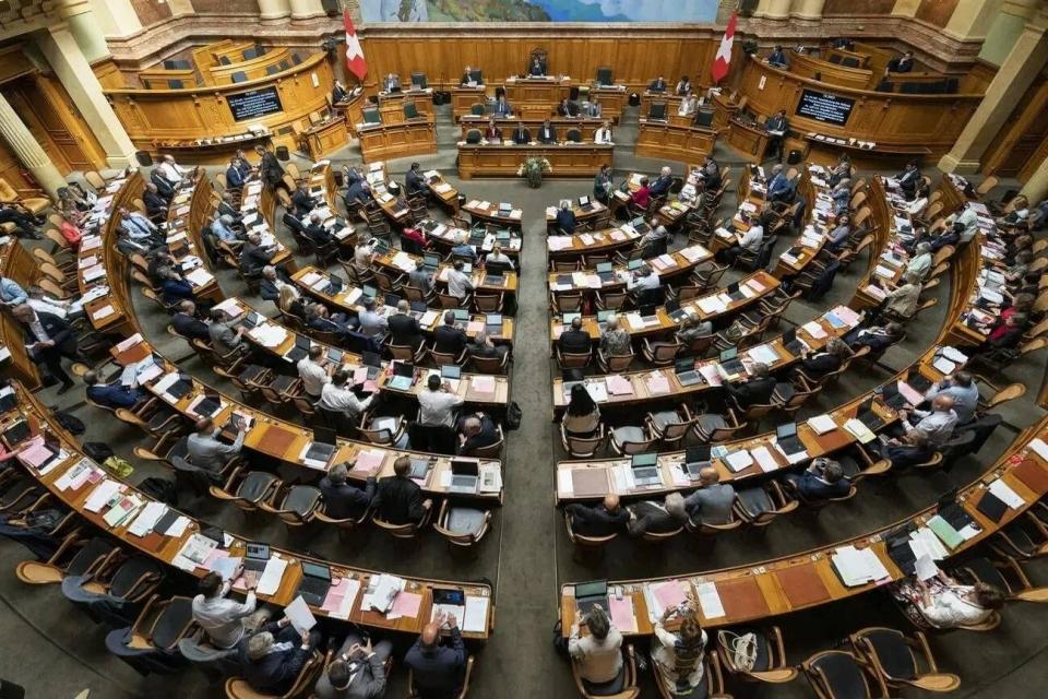 Swiss parliament’s upper house to debate resolution on return of Nagorno-Karabakh Armenians