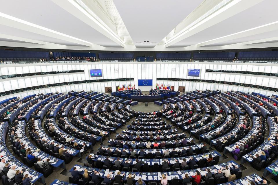 European Parliament debates resolution condemning Azeri sham trials against Armenian hostages