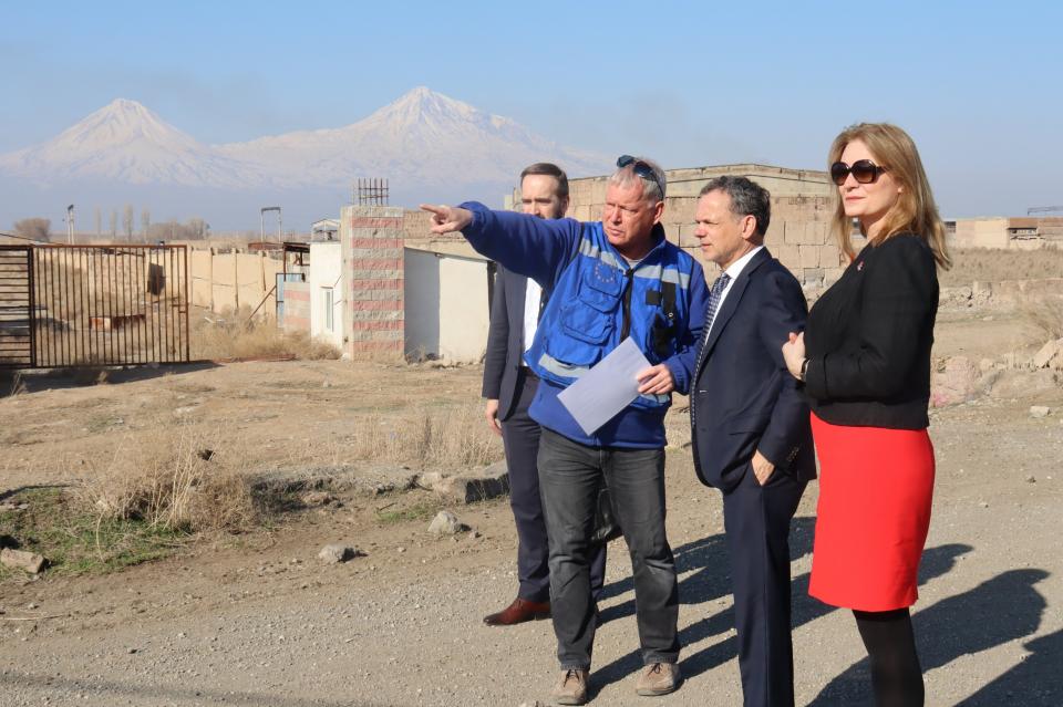 Dutch foreign minister joins EUMA patrol to Armenian-Azerbaijani border areas