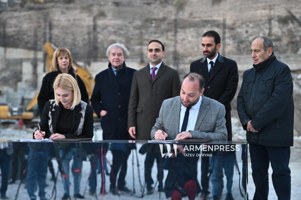 Կասկադ մշակութային հանգույց նախագծի իրականացման՝ անավարտ  հատվածի վերակառուցման ծրագրի պայմանագրի ստորագրման արարողություն