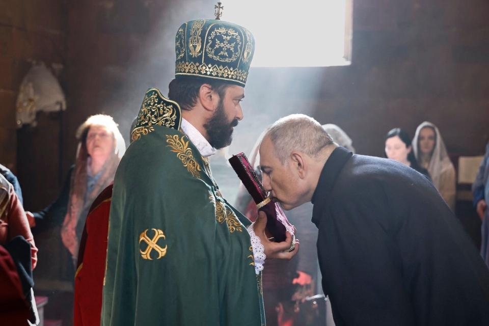 Վարչապետը պատարագի է մասնակցում Գյումրիի Սուրբ Յոթ վերք եկեղեցում