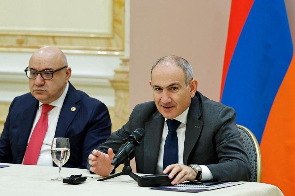 Ընթանում է վարչապետ Նիկոլ Փաշինյանի հանդիպումը Սանկտ Պետերբուրգի հայ համայնքի հետ