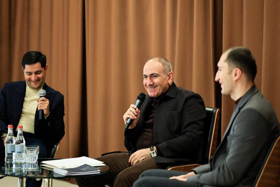 Վարչապետը տեխնոլոգիական համայնքի ներկայացուցիչների հետ քննարկել է ոլորտի հետագա զարգացման հեռանկարները