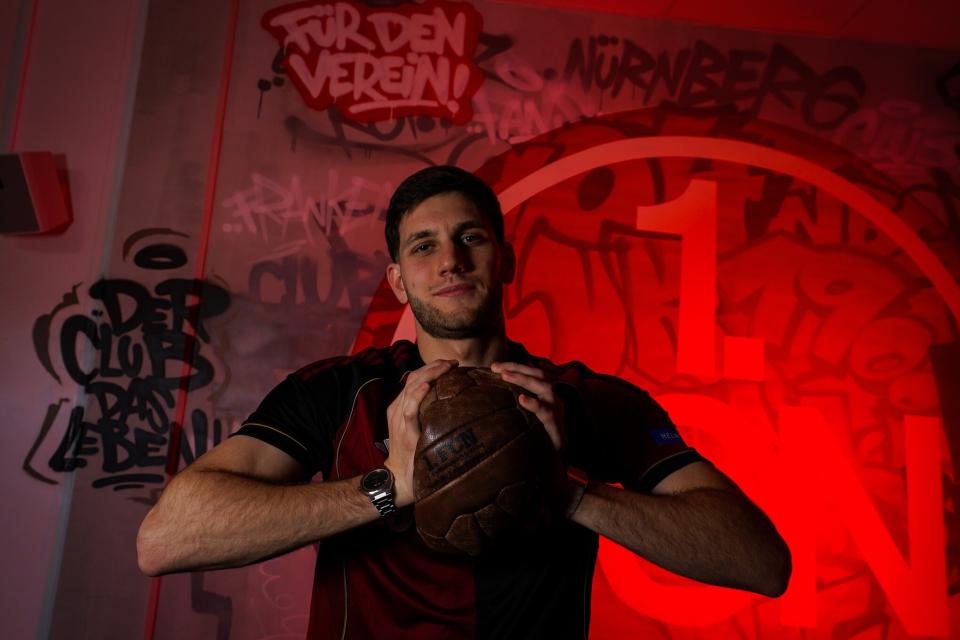 Ermenistan Milli Takımı futbolcusu 2. Bundesliga’ya transfer oldu