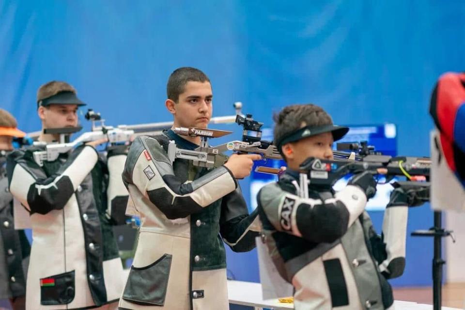 Le tireur Davit Khachatryan, vainqueur du Championnat d’Europe des moins de 16 ans