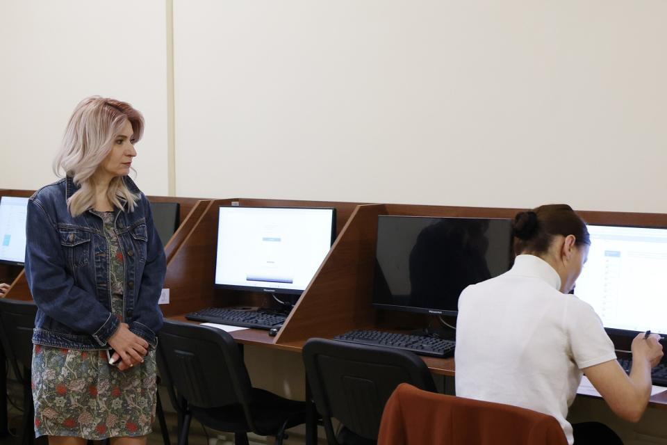 ՀՀ ԿԳՄՍ նախարարի տեղակալ Արաքսիա Սվաջյանը հետևել  է ուսուցիչների կամավոր ատեստավորման լրացուցիչ փուլին