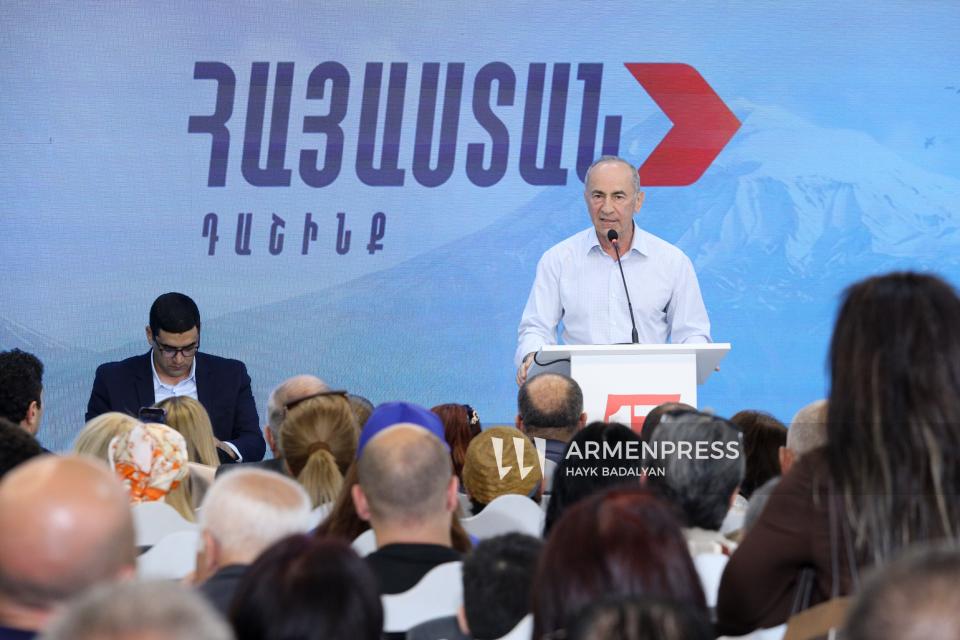 «Հայաստան» դաշինքի քարոզարշավը Աջափնյակում